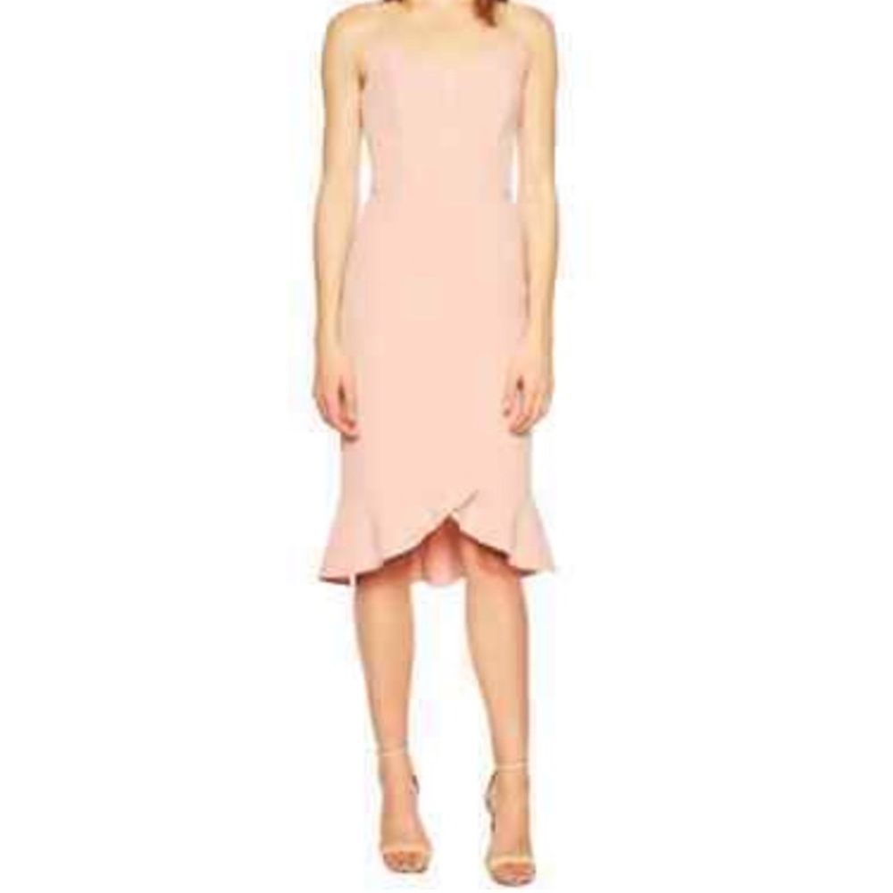 BARDOT KRISTEN PEPLUM DRESS IN LATTE PINK, Sweetheart, US 8 NWT.
3958